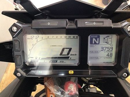 ヤマハ MT-09 トレーサー MT-09 TRACER ABS ワンオーナー フォグランプ アクスルスライダー エンジン 24