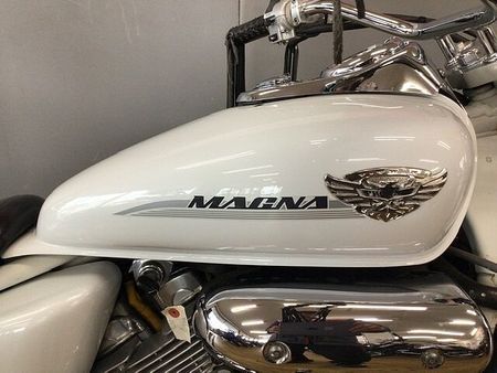 ホンダ マグナ(Vツインマグナ) V-TWIN MAGNA フリンジグリップ キャブ車 スクリーン バックレスト 12