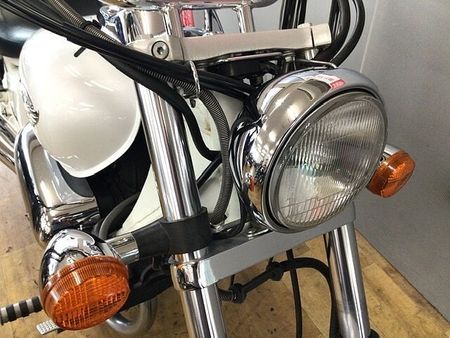 ホンダ マグナ(Vツインマグナ) V-TWIN MAGNA フリンジグリップ キャブ車 スクリーン バックレスト 3