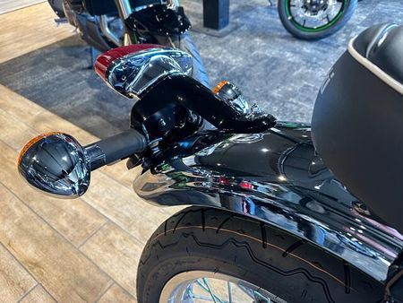 カワサキ W800 相模原エリア唯一のカワサキプラザ店です。お気軽にお問合せくださいませ。 17
