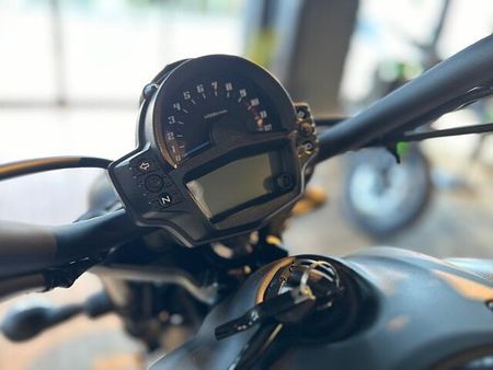 カワサキ バルカンS 店頭現車無し、要取り寄せ車両。お気軽にお問合せくださいませ。 16
