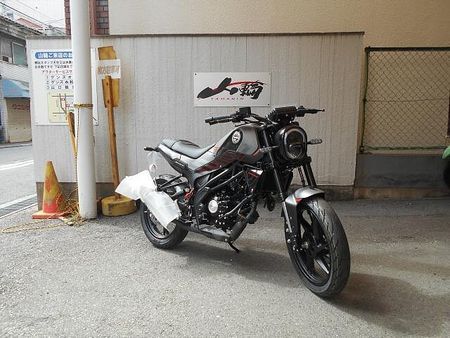 ベネリ Leoncino125 ベネリ□フルサイズ小型ネイキッド 2