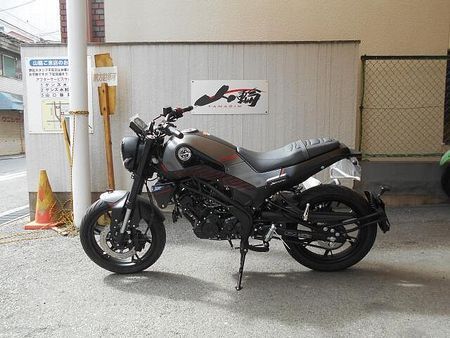 ベネリ Leoncino125 ベネリ□フルサイズ小型ネイキッド 4