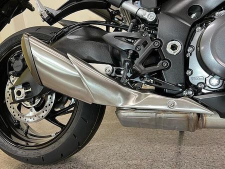 スズキ GSX-S1000 店頭現車無し、要取り寄せ車両。 11