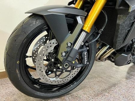 スズキ GSX-S1000 店頭現車無し、要取り寄せ車両。 31