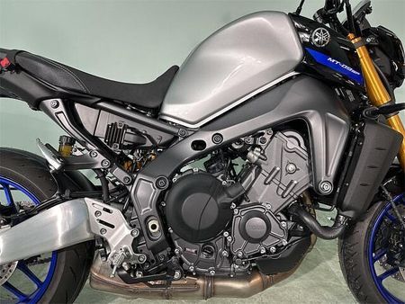 ヤマハ MT-09 12