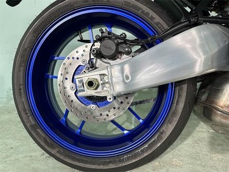 ヤマハ MT-09 29