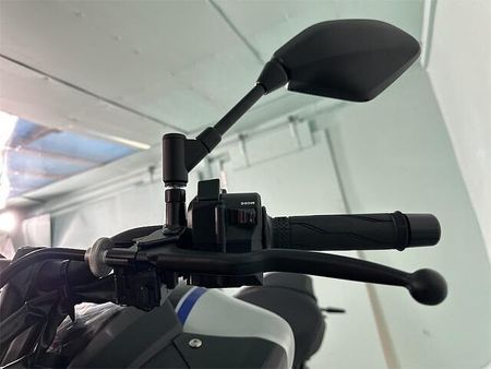 ヤマハ MT-09 35