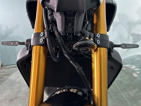 ヤマハ MT-09 37