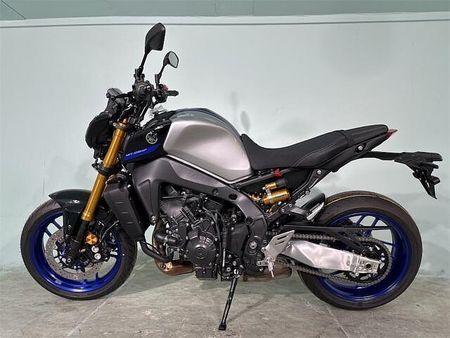 ヤマハ MT-09 38