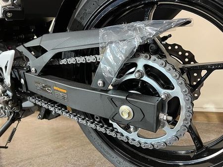 カワサキ Z400 店頭現車無し、要取り寄せ車両。 27