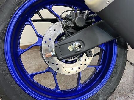 ヤマハ MT-25 17