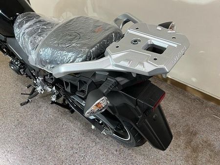 スズキ Vストローム250 23
