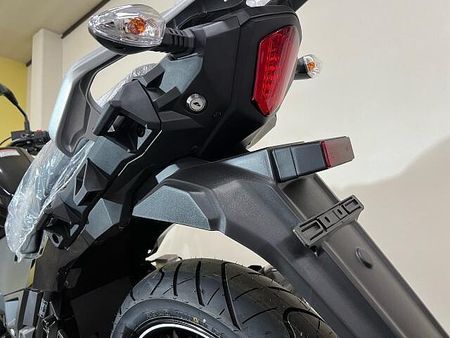 スズキ Vストローム250 26