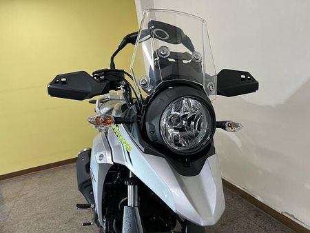 スズキ Vストローム250 4