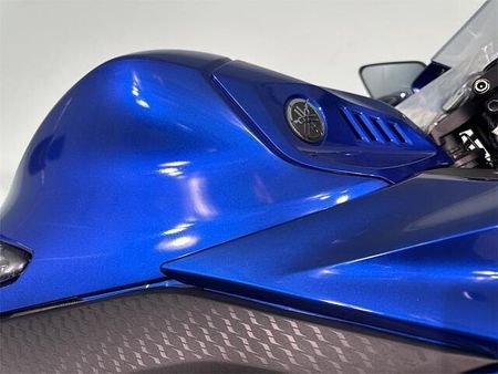 ヤマハ YZF-R25 新車購入用品サポートキャンペーン2024年4月25日まで 11