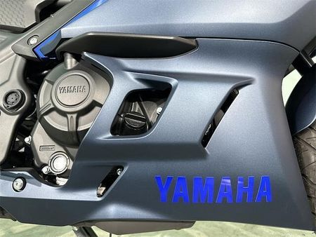 ヤマハ YZF-R25 新車購入用品サポートキャンペーン2024年4月25日まで 14