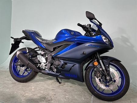 ヤマハ YZF-R25 新車購入用品サポートキャンペーン2024年4月25日まで 2