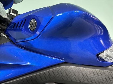 ヤマハ YZF-R25 新車購入用品サポートキャンペーン2024年4月25日まで 40