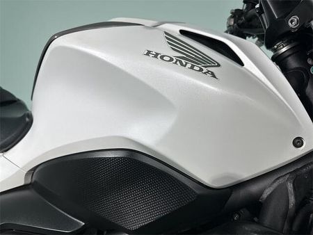 ホンダ NC750S 15