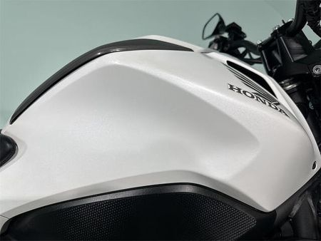 ホンダ NC750S 16