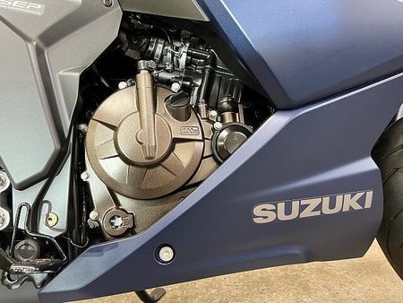 スズキ ジクサー SF250 12