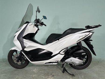 ホンダ PCX125 22