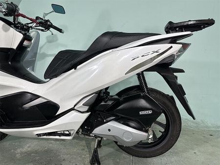 ホンダ PCX125 24