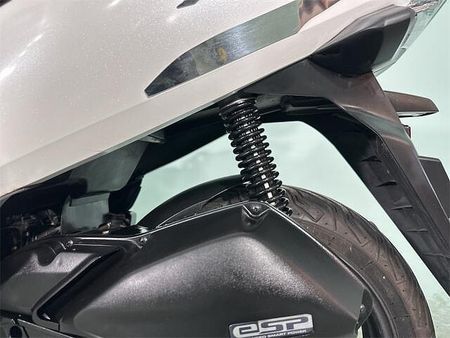 ホンダ PCX125 26
