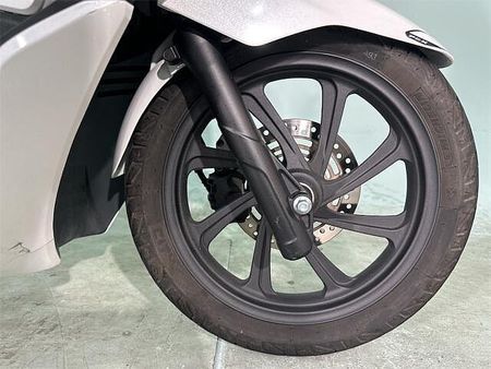ホンダ PCX125 7