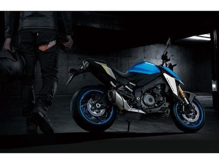 スズキ GSX-S1000 店頭現車無し、要取り寄せ車両。メーカー小売希望価格¥1,430,000‐ 2