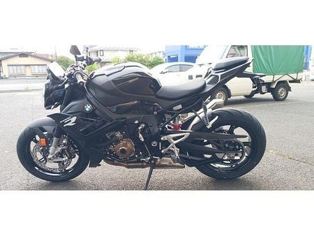 BMW S1000R 4