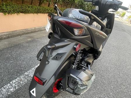 ヤマハ シグナス グリファス 入荷の少ないグリファスです!新色マッドブラック即納です!! 15