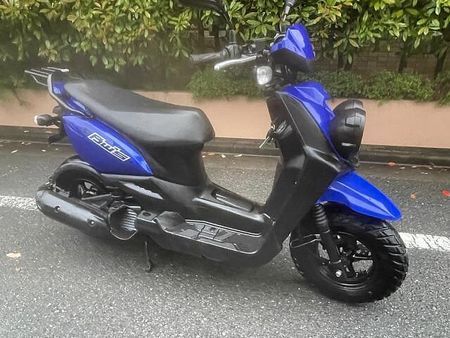 ヤマハ BWS(ビーウィズ) 希少なBW’S50の入荷です!大柄な車体で乗りやすい車両です!!スタイルもワイルドです!! 3
