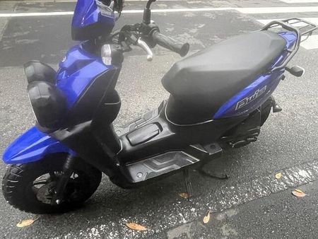 ヤマハ BWS(ビーウィズ) 希少なBW’S50の入荷です!大柄な車体で乗りやすい車両です!!スタイルもワイルドです!! 8
