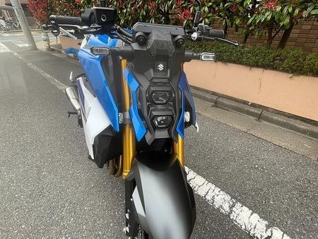 スズキ GSX-S1000 最新のGSX-S1000の入荷!メーターがカラー液晶にグレードアップしました!速いです! 19