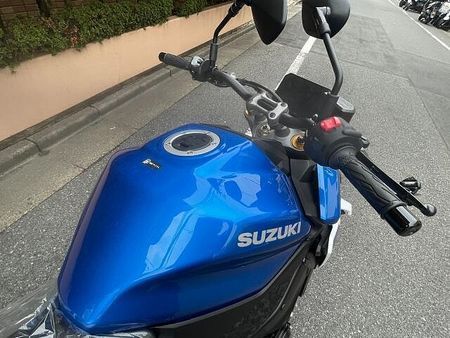 スズキ GSX-S1000 最新のGSX-S1000の入荷!メーターがカラー液晶にグレードアップしました!速いです! 22