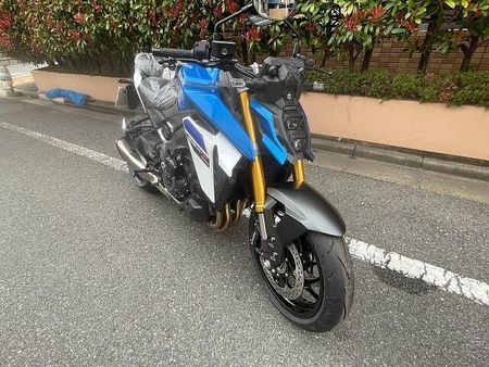 スズキ GSX-S1000 最新のGSX-S1000の入荷!メーターがカラー液晶にグレードアップしました!速いです! 3