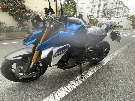 スズキ GSX-S1000 最新のGSX-S1000の入荷!メーターがカラー液晶にグレードアップしました!速いです! 6