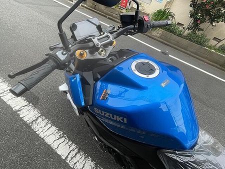 スズキ GSX-S1000 最新のGSX-S1000の入荷!メーターがカラー液晶にグレードアップしました!速いです! 7