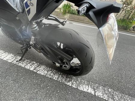 スズキ GSX-S1000 最新のGSX-S1000の入荷!メーターがカラー液晶にグレードアップしました!速いです! 10