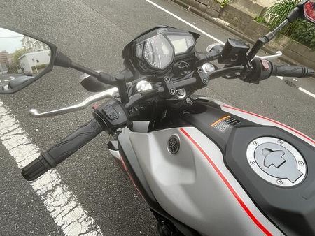 ヤマハ MT-25 走行少ないMT-25の入荷です!!中型入門の方でも安心してお乗りいただける車両です! 11