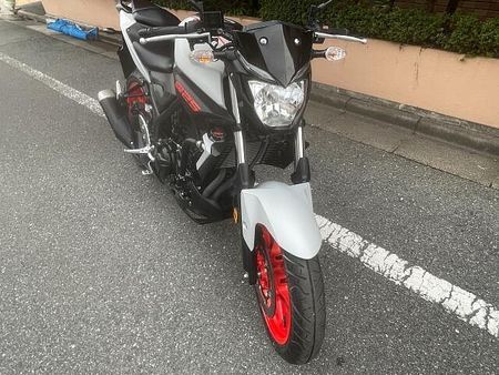 ヤマハ MT-25 走行少ないMT-25の入荷です!!中型入門の方でも安心してお乗りいただける車両です! 5