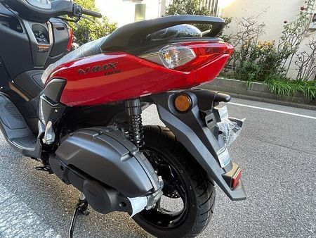 ヤマハ NMAX 155 レッドが際立つ!N-MAX155!豪華機能満載のスマートキーモデルです!上質な走りです!! 15
