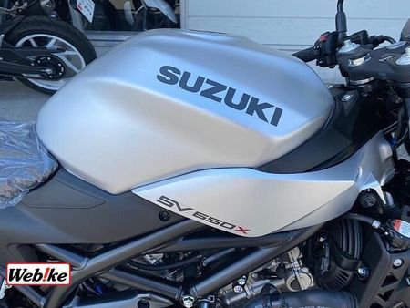 スズキ SV650X SV650X2023年モデルABSマットソードシルバーメタリック新車展示即納車有ります! 12