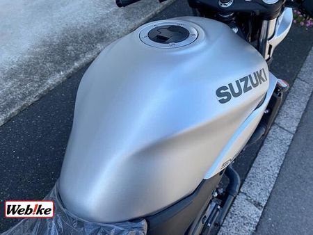 スズキ SV650X SV650X2023年モデルABSマットソードシルバーメタリック新車展示即納車有ります! 15