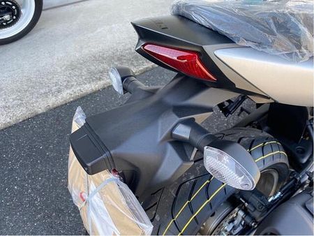 スズキ SV650X SV650X2023年モデルABSマットソードシルバーメタリック新車展示即納車有ります! 17