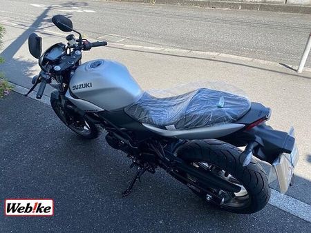 スズキ SV650X SV650X2023年モデルABSマットソードシルバーメタリック新車展示即納車有ります! 3