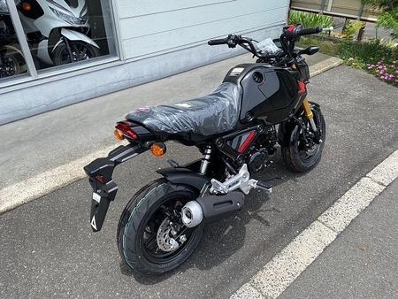 ホンダ グロム グロム 2023モデル アステロイドブラックメタリック展示即納車有ります! 6