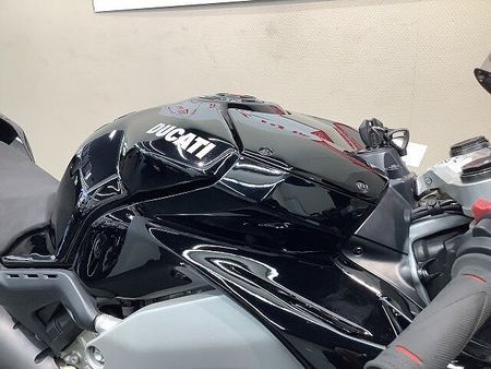 ドゥカティ PANIGALE V4 パニガーレV4 OZレーシングホイール 31